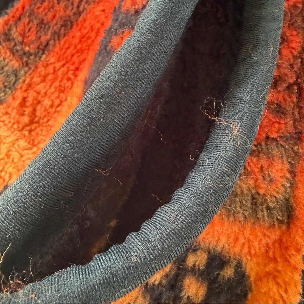 VTG Crown Crafts Dinarsu Wild Cats Fuzzy Plush Blanket Orange Black 60x76 HTF